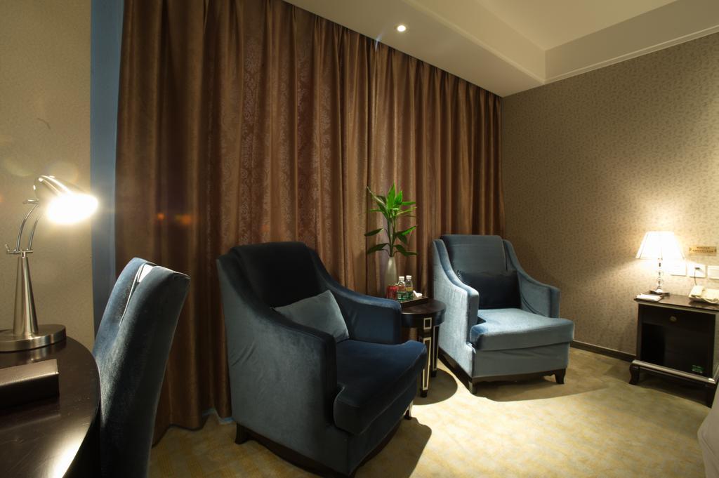 Chengdu Xuanya Yingyue Hotel Екстер'єр фото