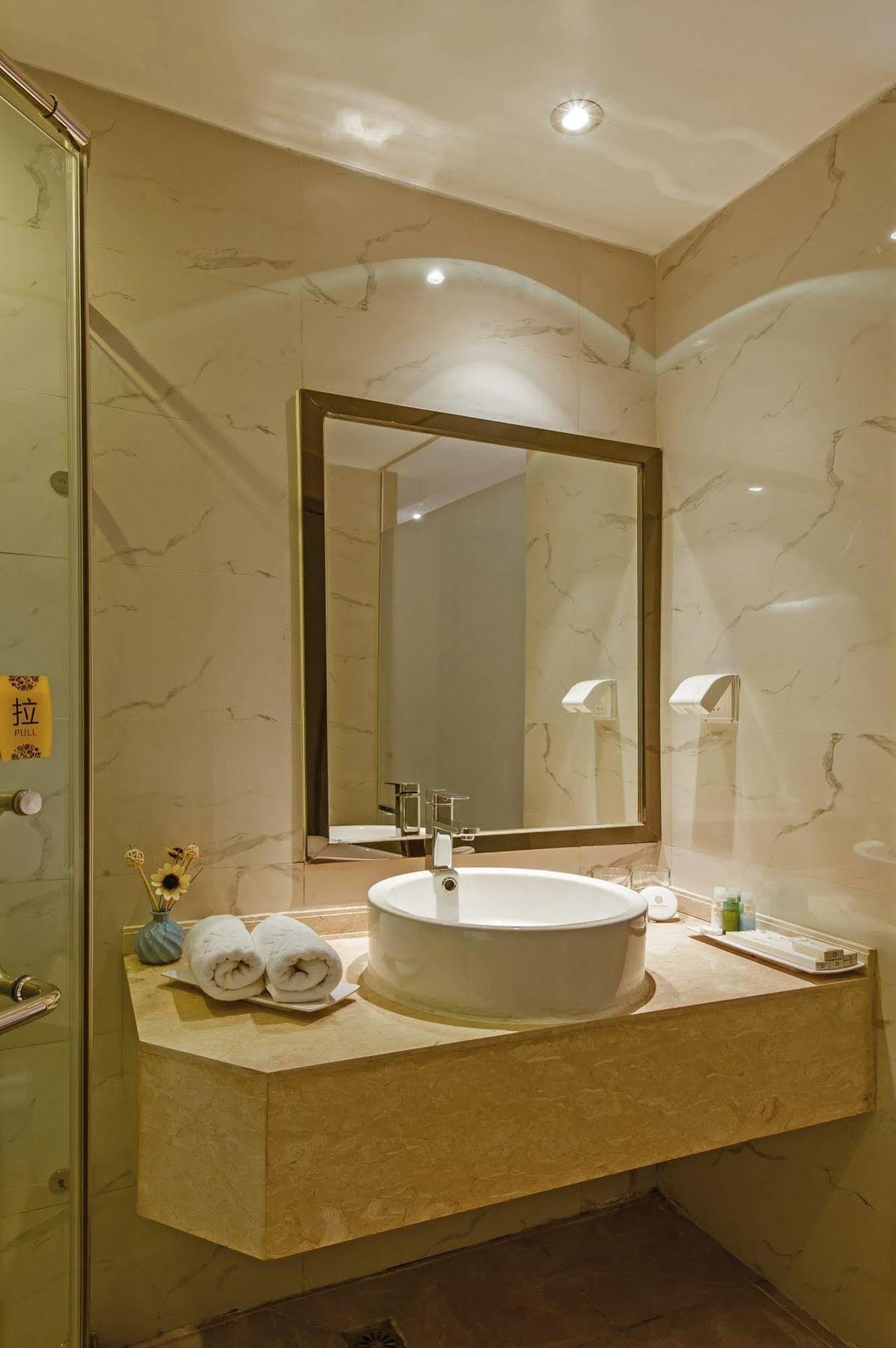 Chengdu Xuanya Yingyue Hotel Екстер'єр фото